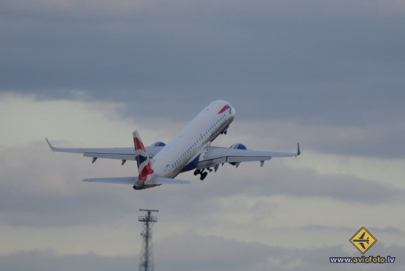 Embraer 190SR (ERJ-190-100SR)